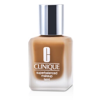 Clinique Base liquida Superbalanced - No. 15 Golden