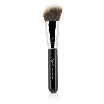 F84 Angled Kabuki Brush