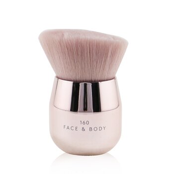 Fenty Beauty de Rihanna Face & Body Kabuki Brush 160